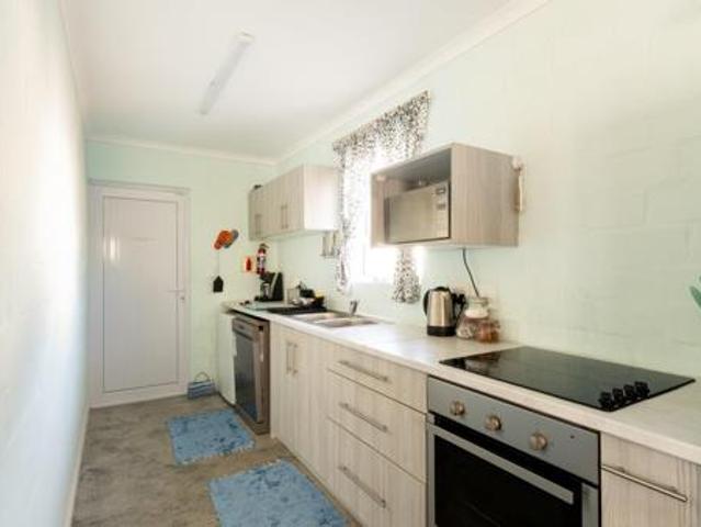 5 Bedroom House in Dwarskersbos