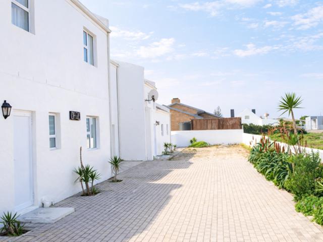 5 Bedroom House in Dwarskersbos