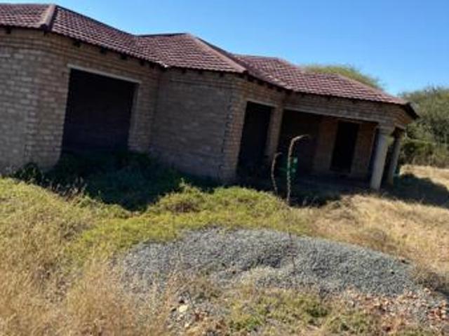 5 Bedroom House in Dzanani