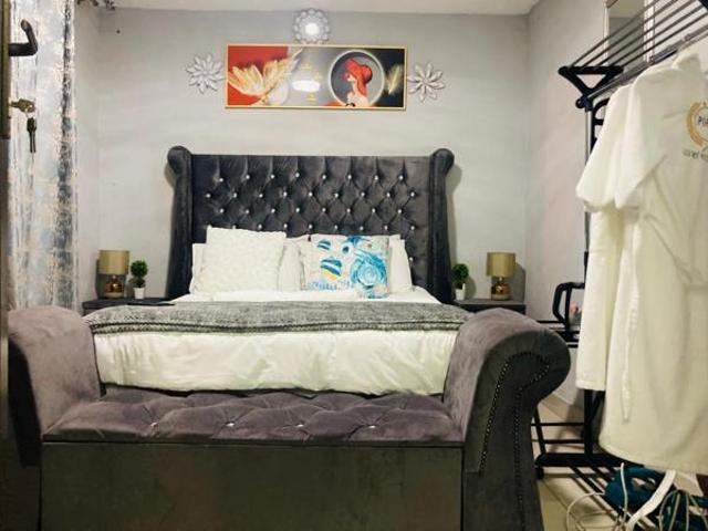 5 Bedroom House in Emdo Park