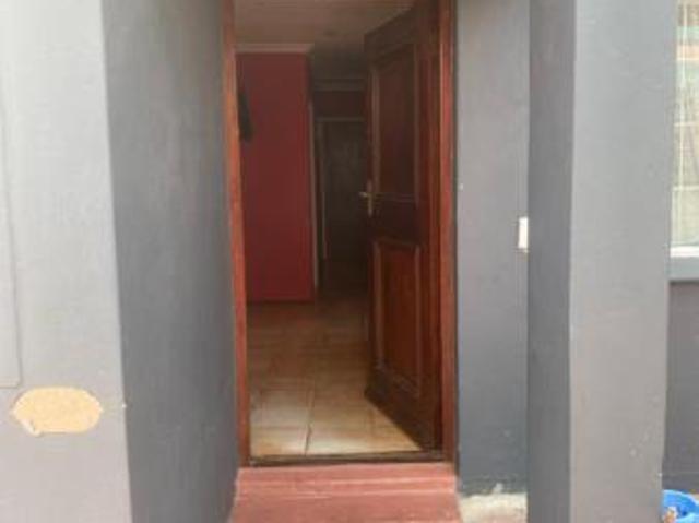 5 Bedroom House in Eastridge
