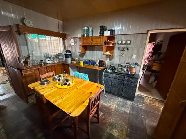 5 Bedroom House in Eendrag