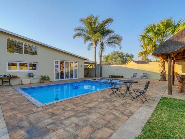 5 Bedroom House in Eldoraigne