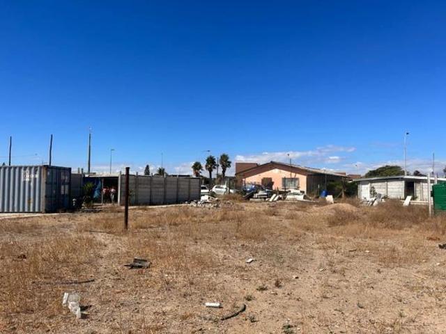 5 Bedroom House in Elsies River