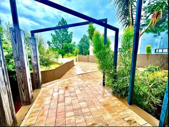 5 Bedroom House in Eye of Africa Estate