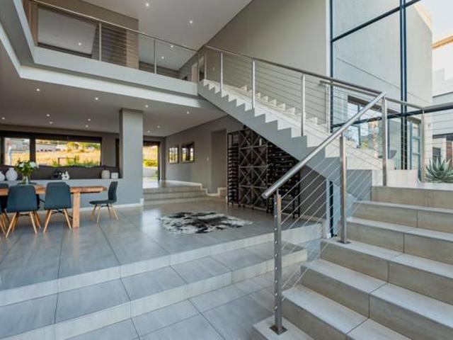 5 Bedroom House in Eye of Africa Estate
