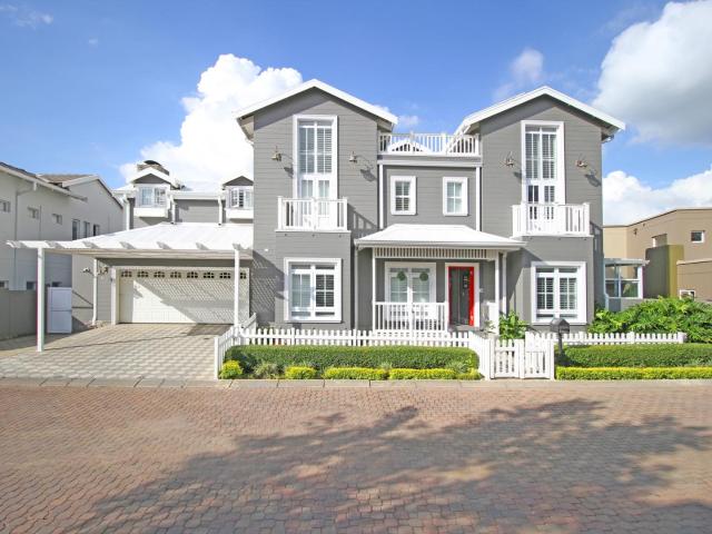 5 Bedroom House in Fourways