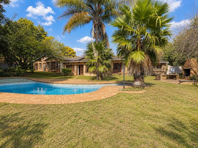 5 Bedroom House in Fourways