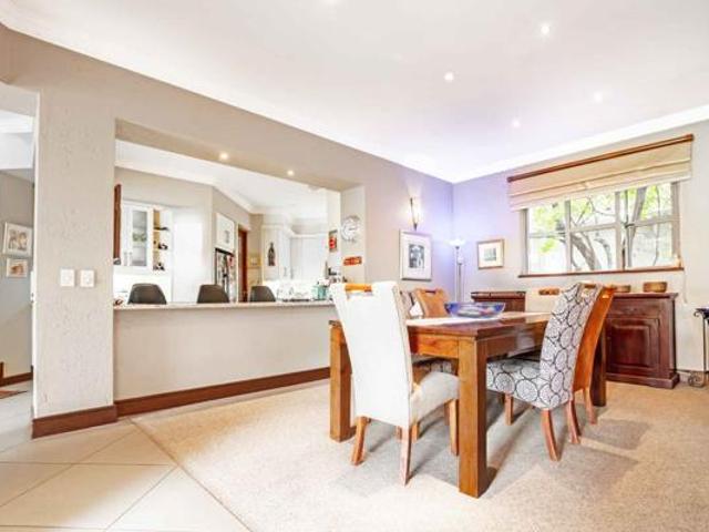 5 Bedroom House in Fourways Gardens