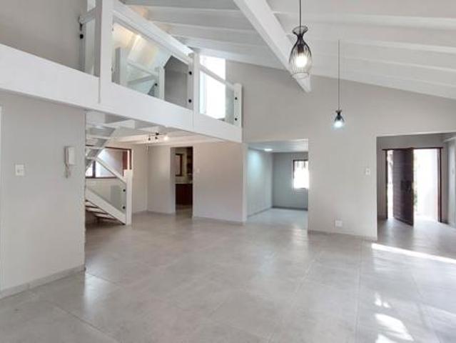 5 Bedroom House in Fairland
