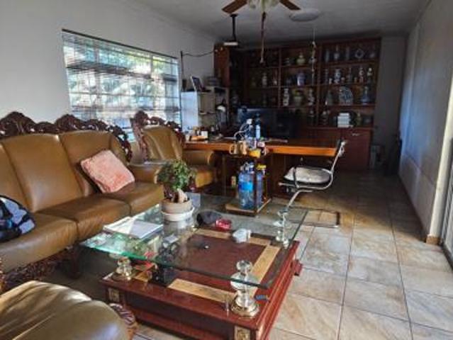 5 Bedroom House in Falcon Ridge
