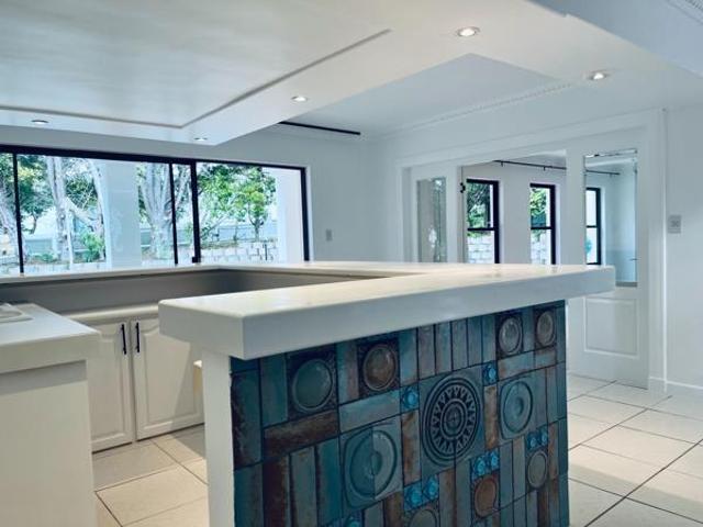 5 Bedroom House in Knysna Central