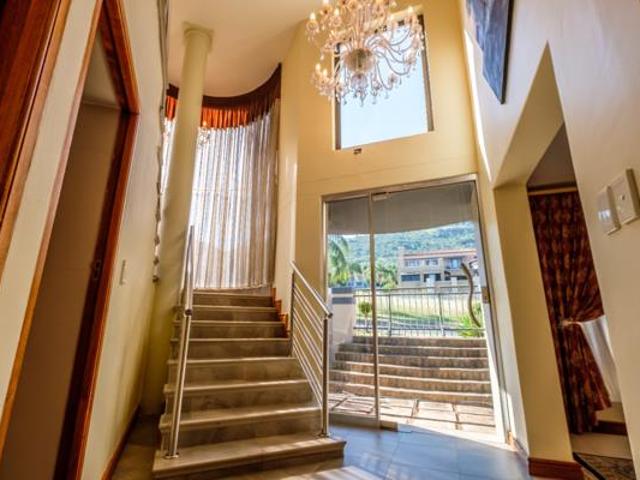 5 Bedroom House in Kosmos Ridge Estate