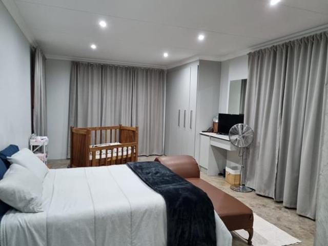 5 Bedroom House in Kathu