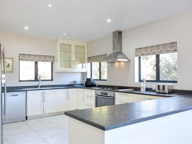 5 Bedroom House in Karkloof