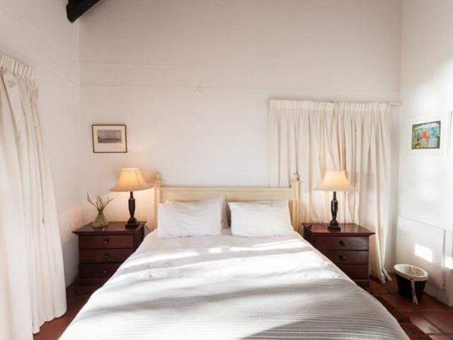 5 Bedroom House in Keurboomstrand