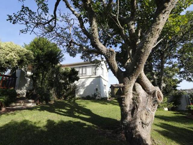 5 Bedroom House in Kenton On Sea