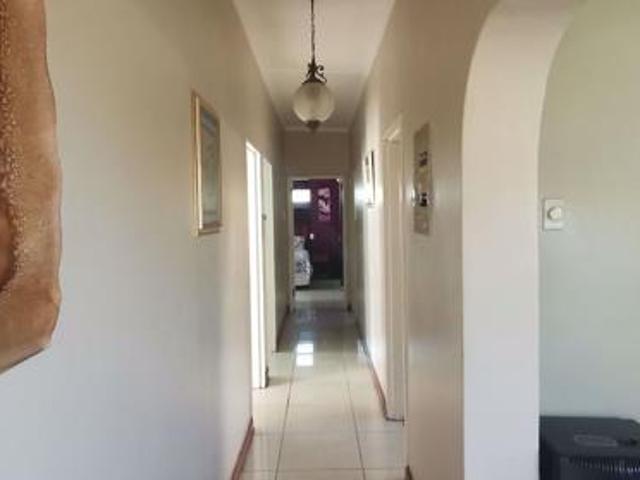 5 Bedroom House in King Williams Town Qonce Central