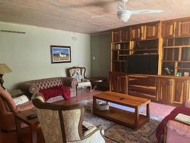 5 Bedroom House in Kinross