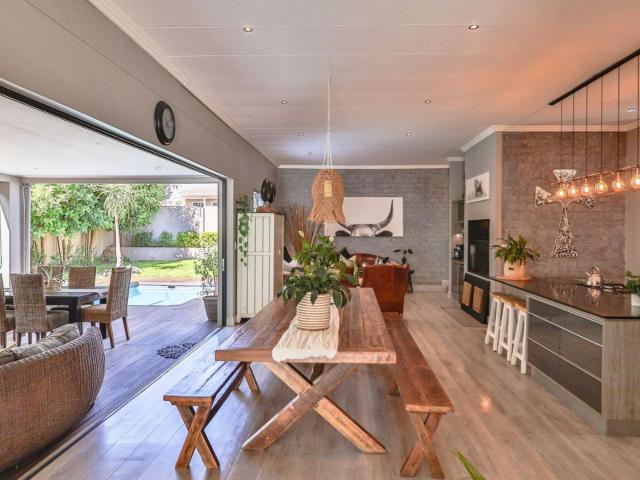 5 Bedroom House in Klein Parys