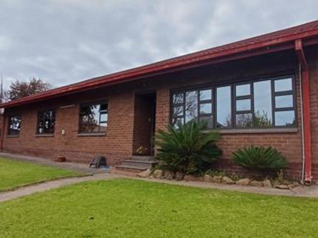 5 Bedroom House in Kriel