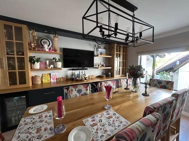 5 Bedroom House in Kromme River