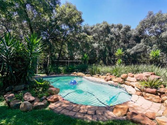 5 Bedroom House in K'shane
