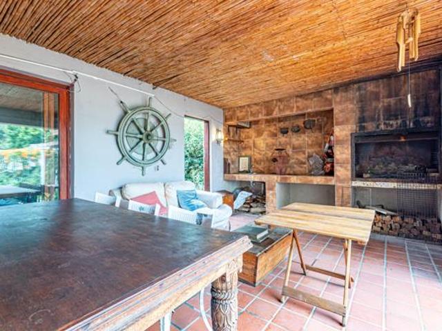 5 Bedroom House in Kwaaiwater