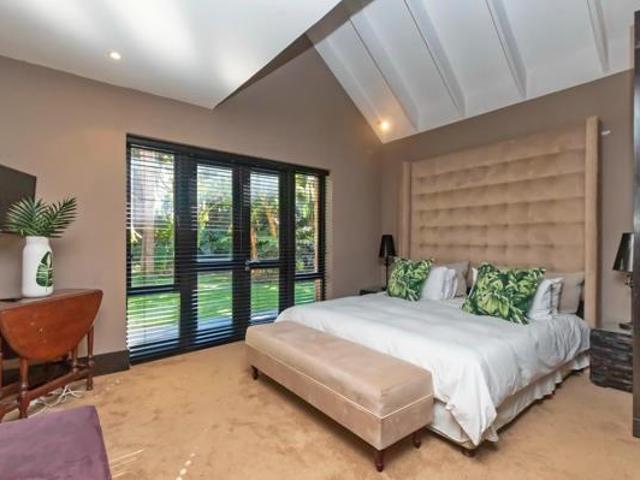 5 Bedroom House in Houghton Estate