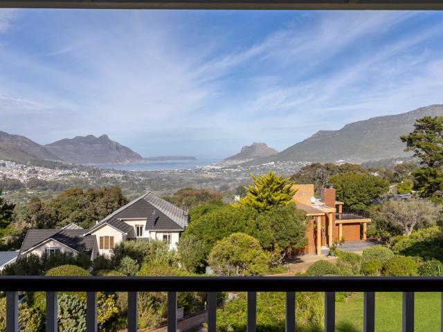 5 Bedroom House in Hout Bay