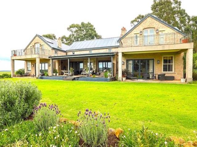 5 Bedroom House in Howick Outlying