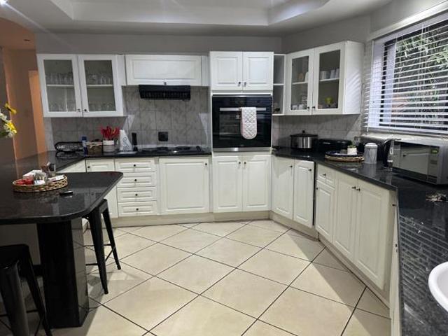 5 Bedroom House in Hoeveld Park