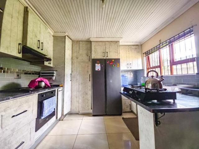 5 Bedroom House in Haven Hills