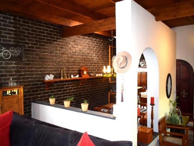 5 Bedroom House in Heidelberg Central