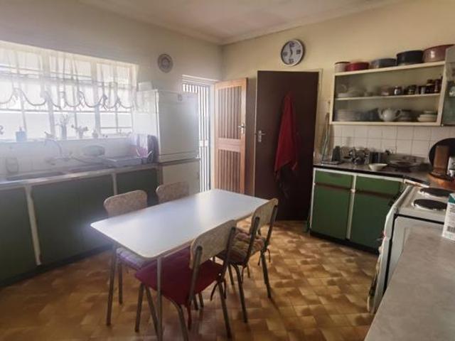 5 Bedroom House in Hennopspark