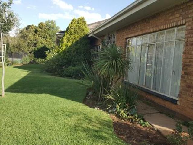 5 Bedroom House in Hennenman