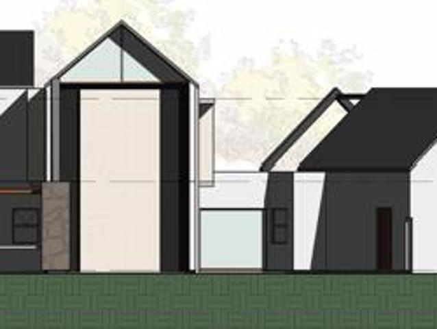 5 Bedroom House in Heritage Hill