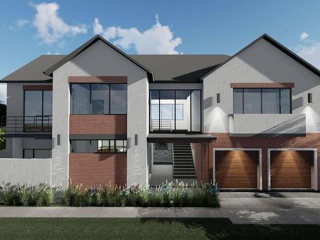 5 Bedroom House in Heritage Hill