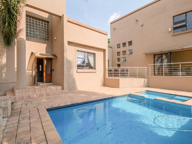 5 Bedroom House in Highveld