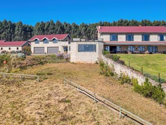 5 Bedroom House in Hilton Outlying