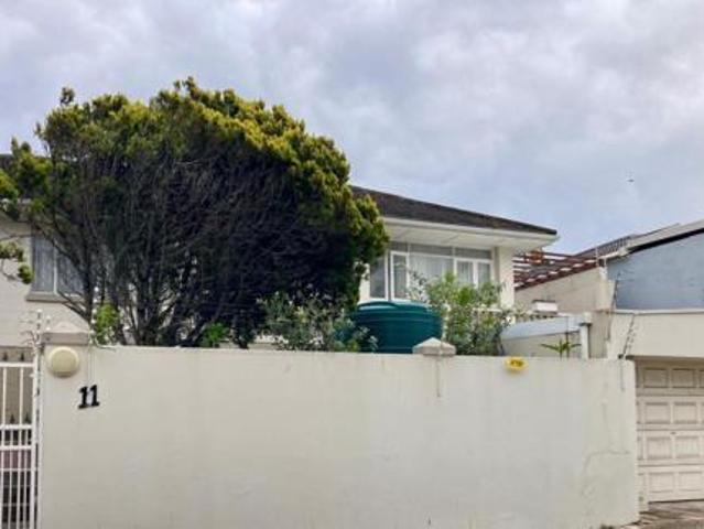5 Bedroom House in Humewood