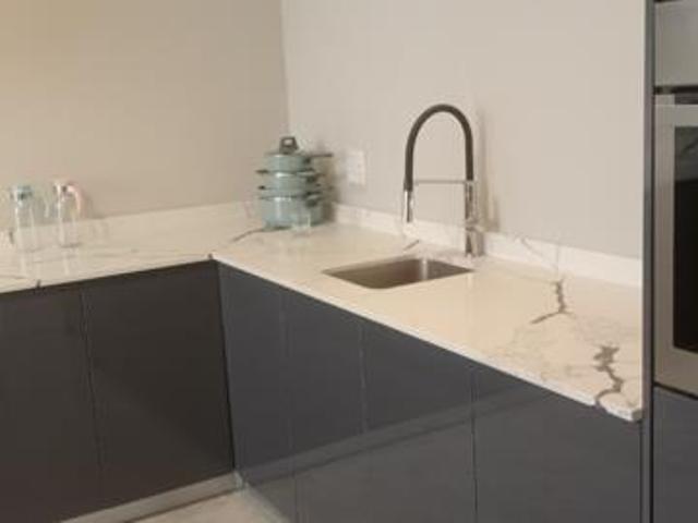 5 Bedroom House in Hyde Park