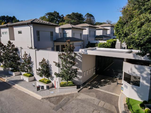 5 Bedroom House in Hyde Park