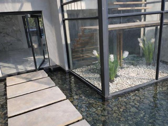 5 Bedroom House in Ifafi