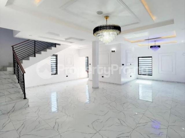 5 Bedroom House in Igbo efon Lekki Lagos | House for sale in lekki | House in lekki | 5 Bedroom | PropertyPro Nigeria