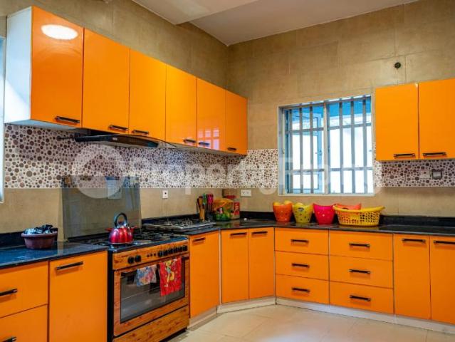 5 Bedroom House in Ikeja Lagos | House for sale in ikeja | House in ikeja | 5 Bedroom | PropertyPro Nigeria