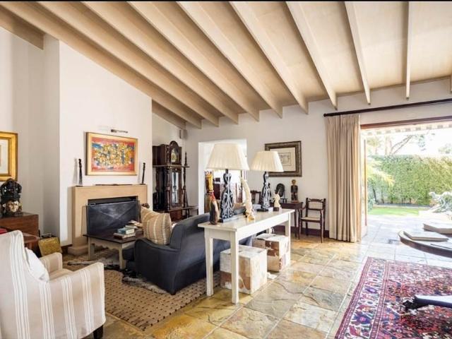 5 Bedroom House in Illovo