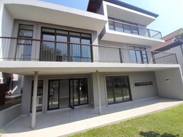 5 Bedroom House in Izinga Estate