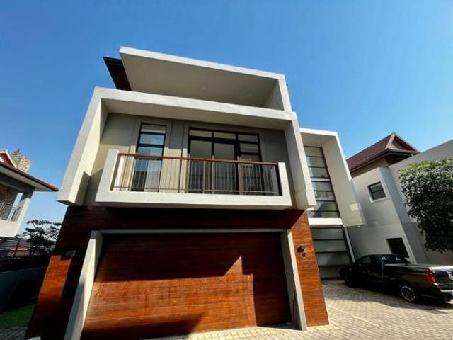 5 Bedroom House in Izinga Estate
