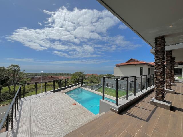 5 Bedroom House in Izinga